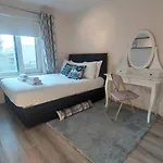 아파트 Newly Refurbed 2bd Trinity College & Temple Bar 더블린