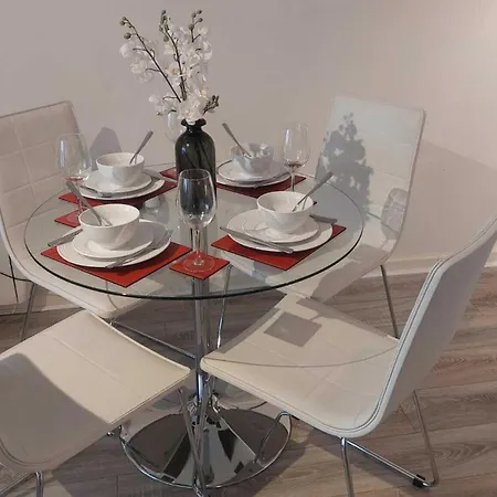 Newly Refurbed 2bd Trinity College & Temple Bar Dublin