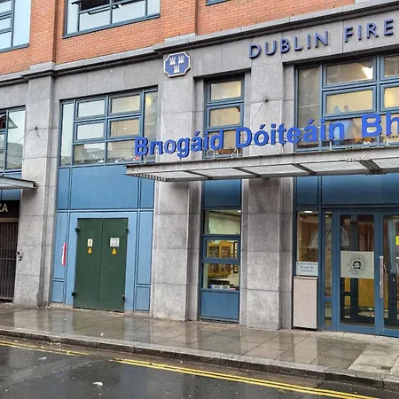 Newly Refurbed 2bd Trinity College & Temple Bar * Dublin