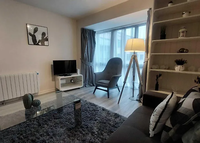 Newly Refurbed 2bd Trinity College & Temple Bar * Dublin