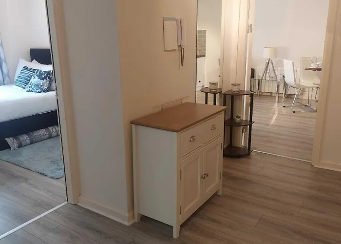 Newly Refurbed 2bd Trinity College & Temple Bar * Dublin